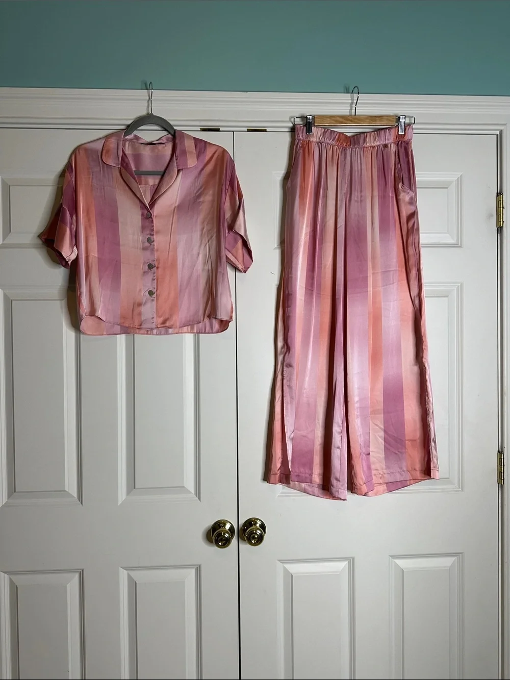 Midnight Bakery Women's 2-Pc. Joplin Satin Pajamas Set Ombré Lane stripe SzS